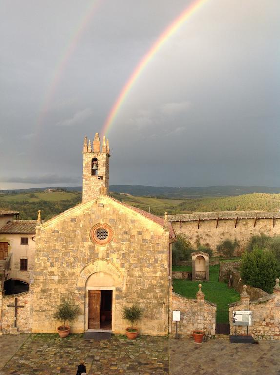 B&B In Piazza Monteriggioni Dış mekan fotoğraf