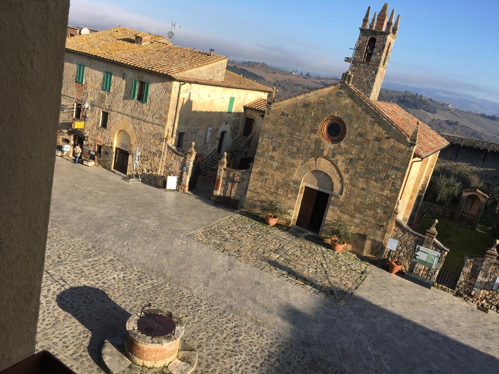 B&B In Piazza Monteriggioni Dış mekan fotoğraf